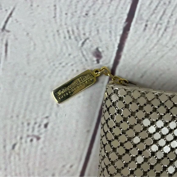 Whiting And Davis Mesh Chainmail Clutch Crossbody Taupe Tan - Picture 2 of 14